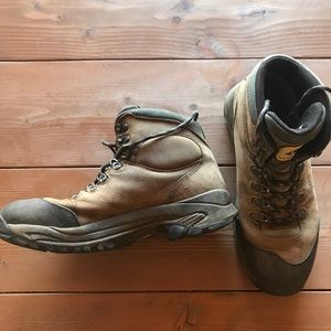 Vasque hiking boots